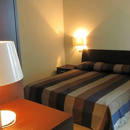 Delfina Hotel 3*